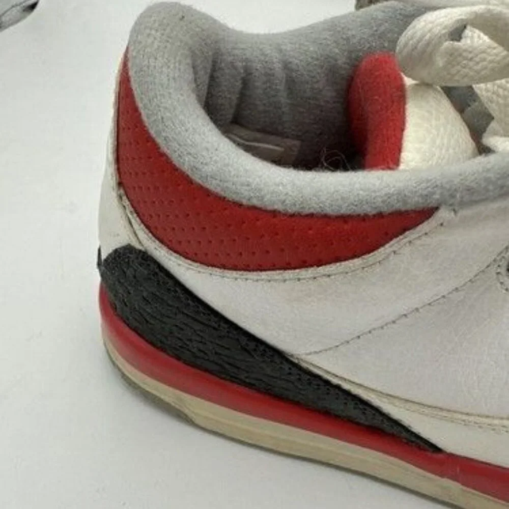 LOOK! Nike Air Jordan 3 Retro PS 2013 429487-120 Kids Youth 2.5Y Fire Red Cement